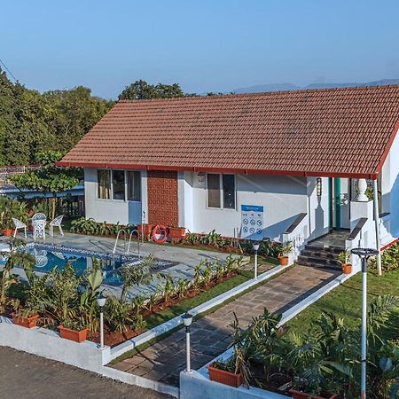 Saffronstays Mariposa By The River Rio, Karjat Exteriör bild
